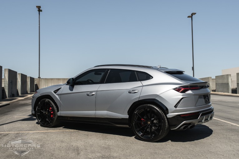 Used-2019-Lamborghini-Urus-for-sale-Jackson-MS