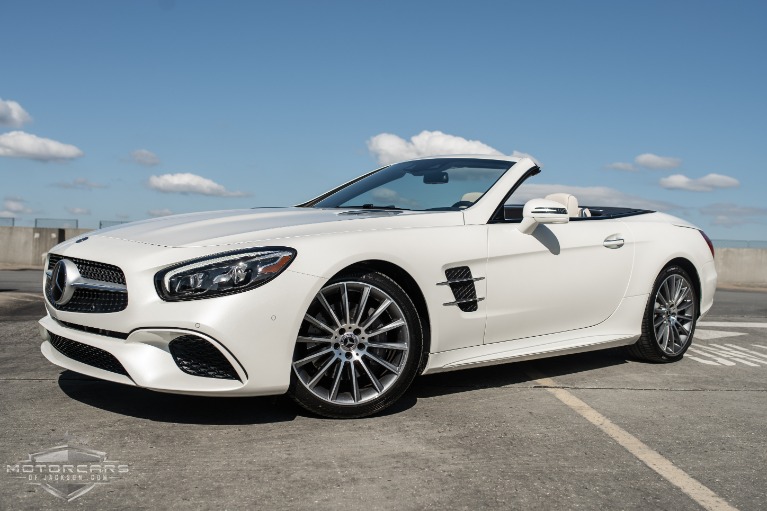 Used-2020-Mercedes-Benz-SL-SL-550-Jackson-MS