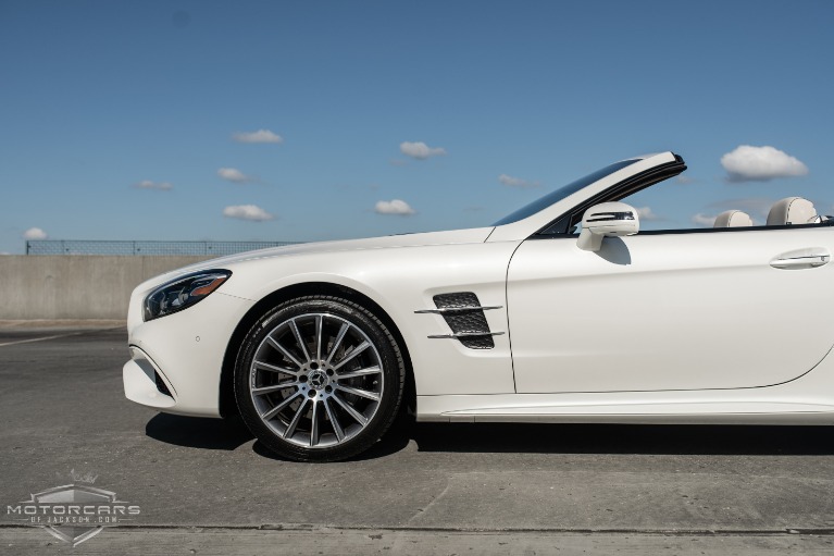 Used-2020-Mercedes-Benz-SL-SL-550-Jackson-MS