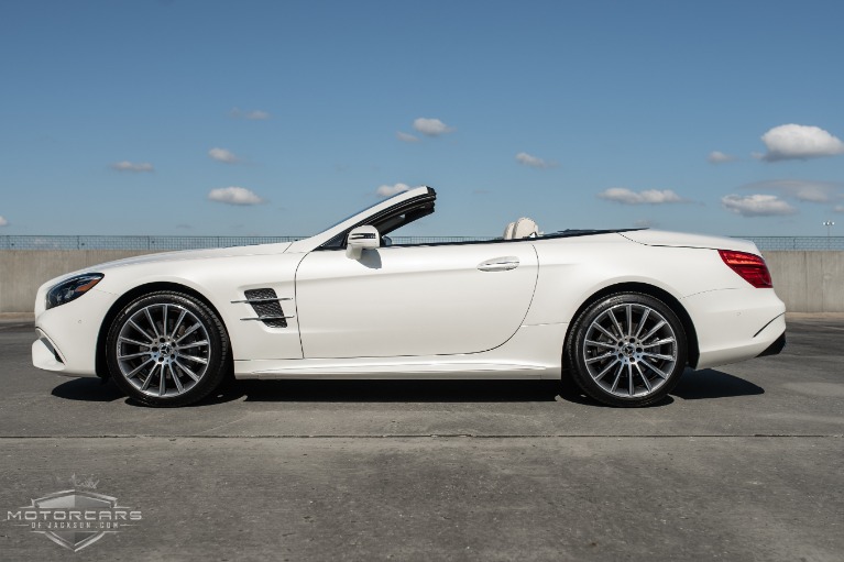 Used-2020-Mercedes-Benz-SL-SL-550-Jackson-MS