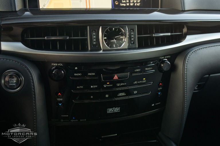 Used-2020-Lexus-LX-LX-570-Three-Row-4WD-for-sale-Jackson-MS