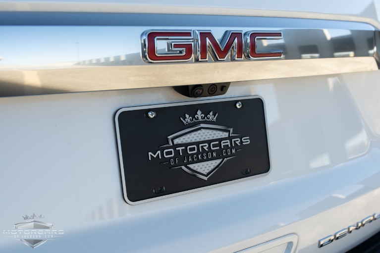 Used-2021-GMC-Yukon-Denali-Jackson-MS