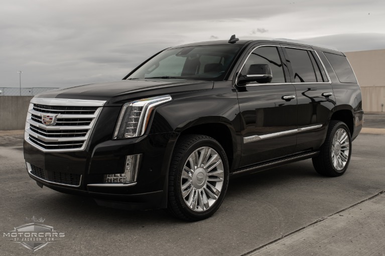 Used-2017-Cadillac-Escalade-Platinum-for-sale-Jackson-MS