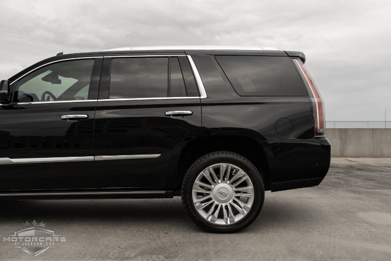 Used-2017-Cadillac-Escalade-Platinum-for-sale-Jackson-MS