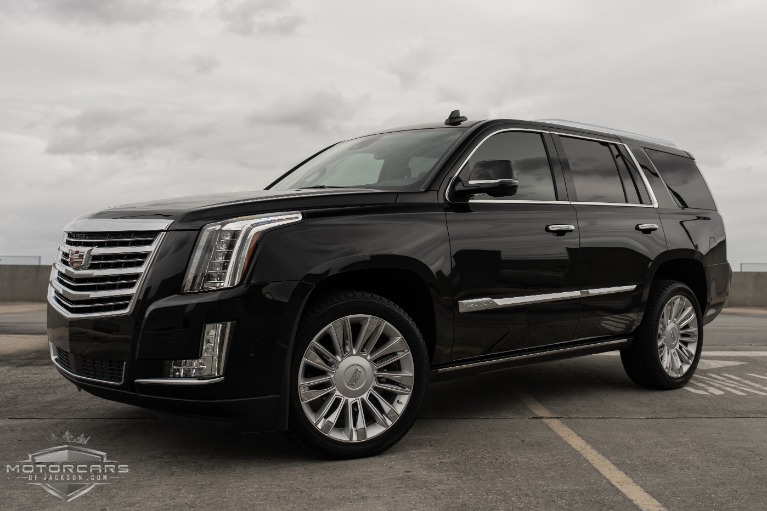 Used-2017-Cadillac-Escalade-Platinum-Jackson-MS