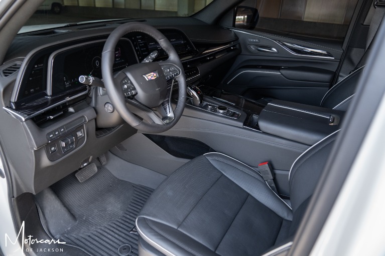 Used-2021-Cadillac-Escalade-Sport-for-sale-Jackson-MS