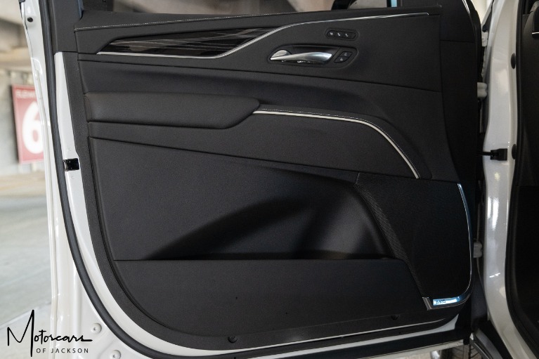 Used-2021-Cadillac-Escalade-Sport-for-sale-Jackson-MS