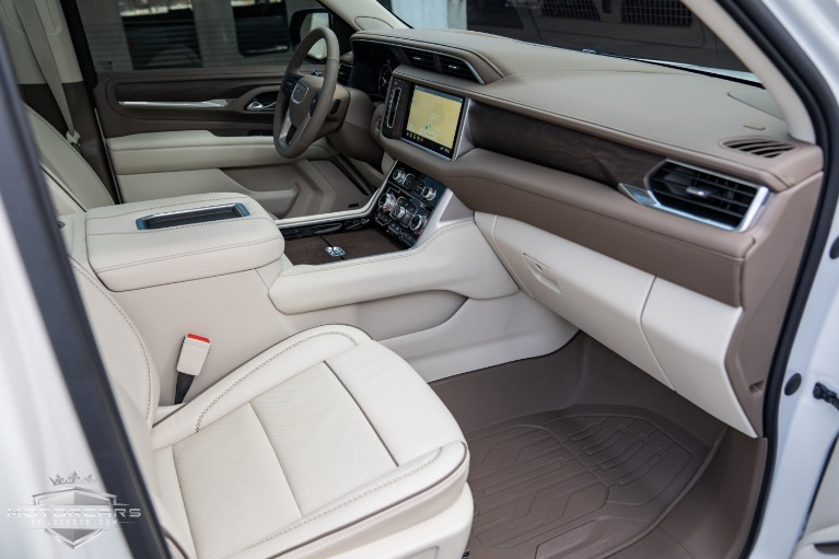 Used-2021-GMC-Yukon-Denali-4WD-for-sale-Jackson-MS