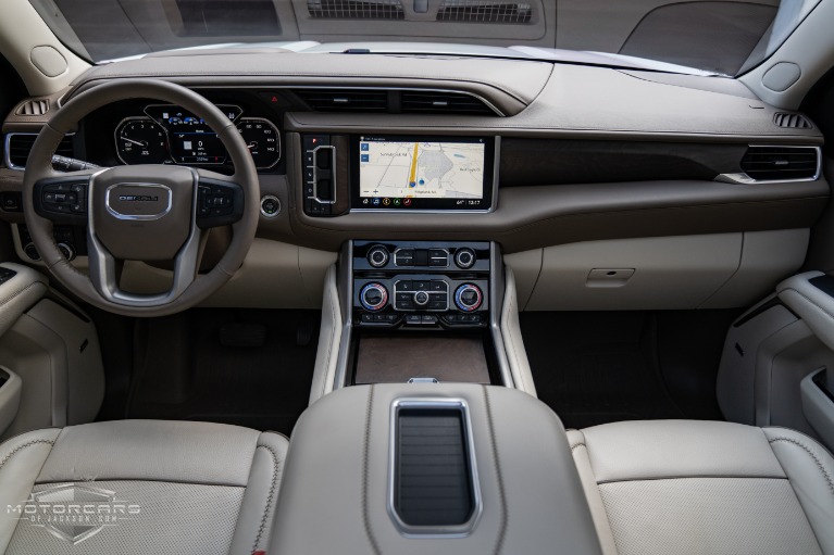 Used-2021-GMC-Yukon-Denali-4WD-Jackson-MS