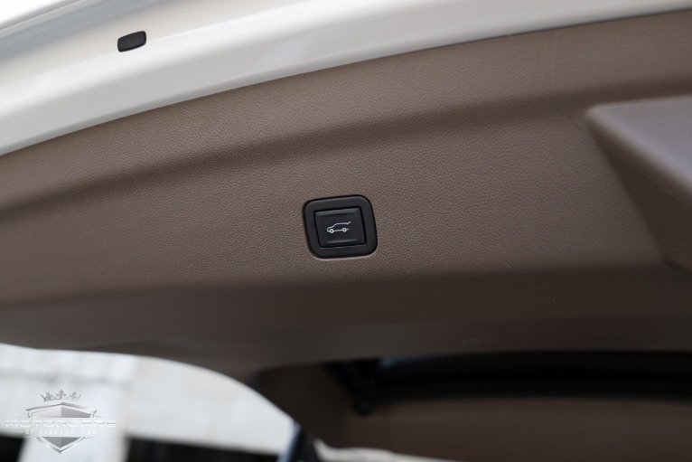 Used-2021-GMC-Yukon-Denali-4WD-for-sale-Jackson-MS