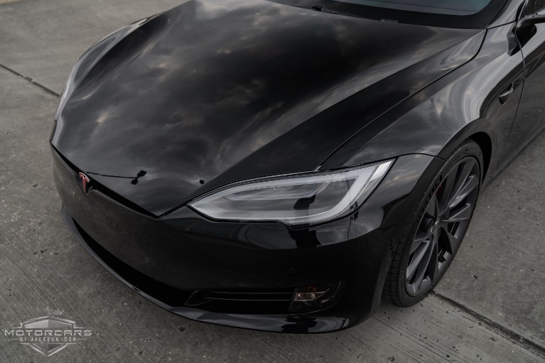 Used-2019-Tesla-Model-S-Performance-AWD-w/-Ludicrous-Mode-Jackson-MS