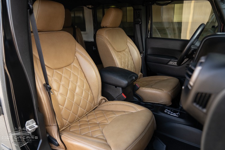 Used-2016-Jeep-Wrangler-Unlimited-Starwood-Motors-Custom-Jackson-MS