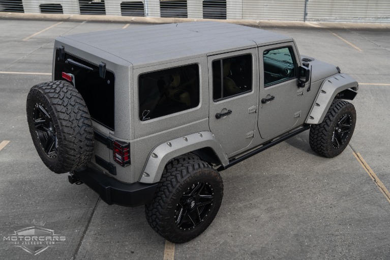 Used-2016-Jeep-Wrangler-Unlimited-Starwood-Motors-Custom-Jackson-MS