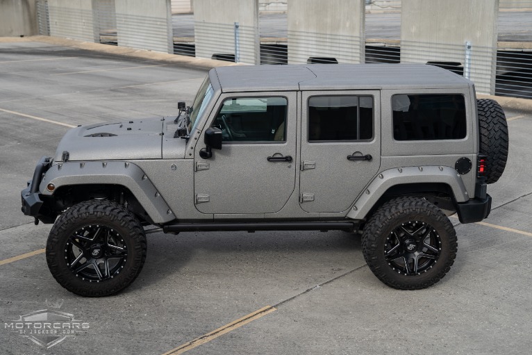 Used-2016-Jeep-Wrangler-Unlimited-Starwood-Motors-Custom-Jackson-MS