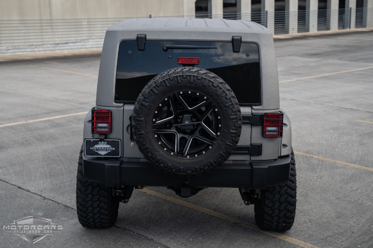 Used-2016-Jeep-Wrangler-Unlimited-Starwood-Motors-Custom-Jackson-MS