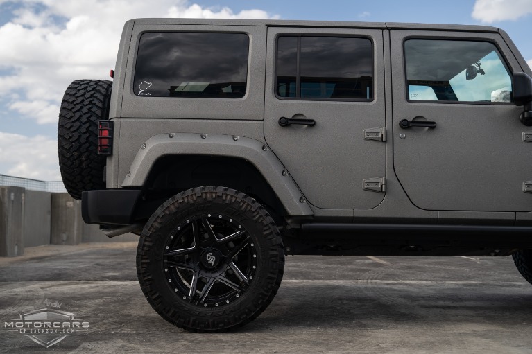 Used-2016-Jeep-Wrangler-Unlimited-Starwood-Motors-Custom-Jackson-MS