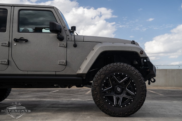 Used-2016-Jeep-Wrangler-Unlimited-Starwood-Motors-Custom-Jackson-MS