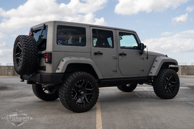 Used-2016-Jeep-Wrangler-Unlimited-Starwood-Motors-Custom-Jackson-MS