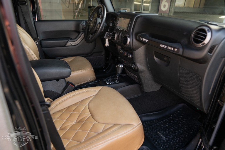Used-2016-Jeep-Wrangler-Unlimited-Starwood-Motors-Custom-Jackson-MS