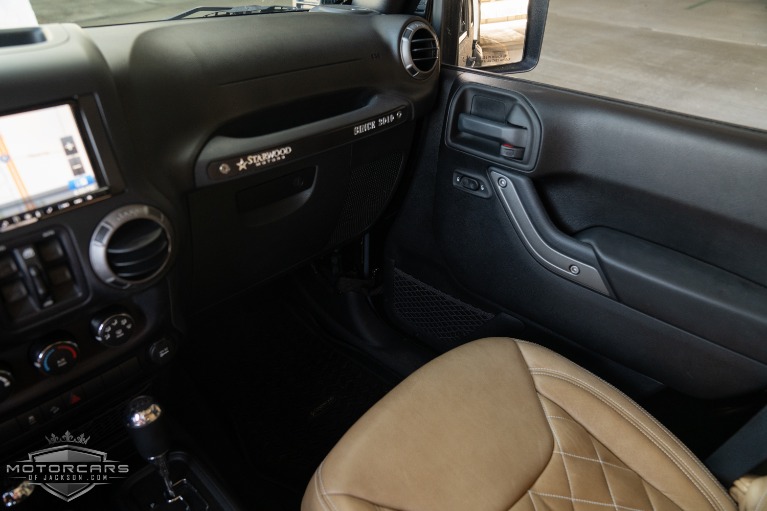 Used-2016-Jeep-Wrangler-Unlimited-Starwood-Motors-Custom-for-sale-Jackson-MS
