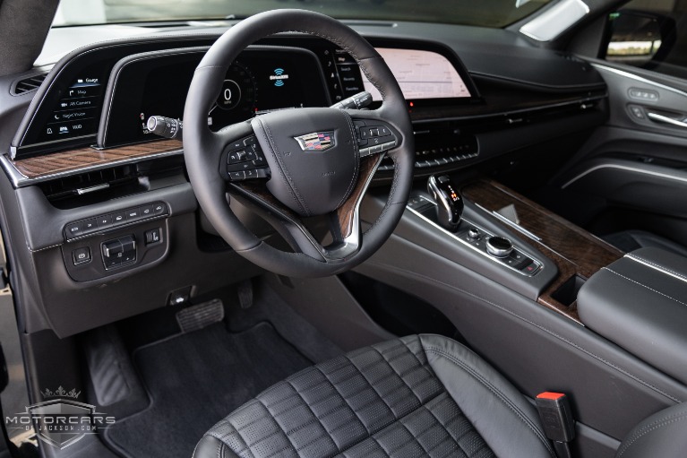 Used-2021-Cadillac-Escalade-Sport-Platinum-for-sale-Jackson-MS