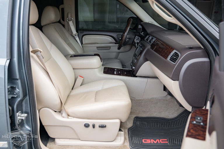 Used-2012-GMC-Sierra-2500HD-Denali-4WD-Crew-Cab-for-sale-Jackson-MS