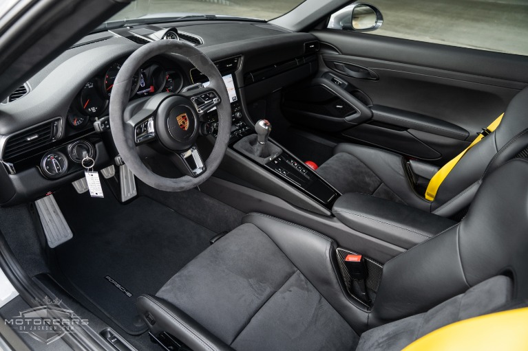 Used-2018-Porsche-911-Carrera-T-Jackson-MS