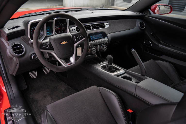 Used-2014-Chevrolet-Camaro-Z/28-Jackson-MS