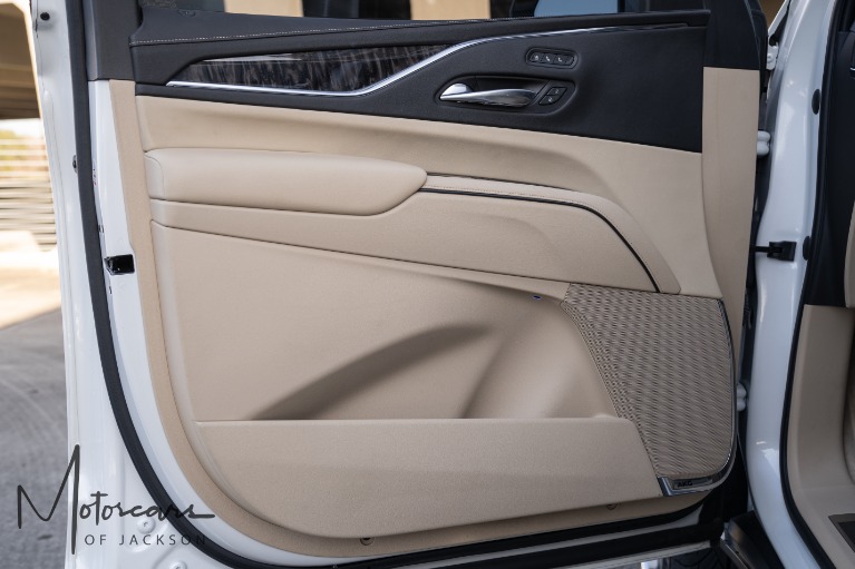 Used-2021-Cadillac-Escalade-ESV-Premium-Luxury-for-sale-Jackson-MS