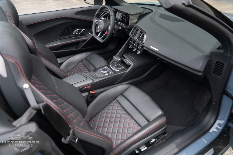 Used-2020-Audi-R8-Spyder-V10-performance-Jackson-MS