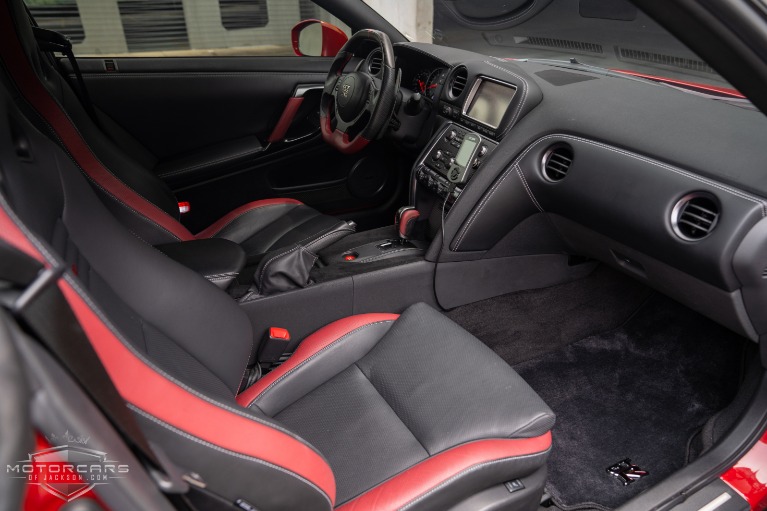 Used-2016-Nissan-GT-R-Black-Edition-for-sale-Jackson-MS