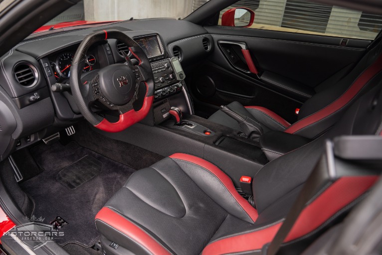 Used-2016-Nissan-GT-R-Black-Edition-for-sale-Jackson-MS