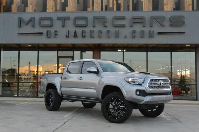 Used-2016-Toyota-Tacoma-TRD-Sport-Jackson-MS