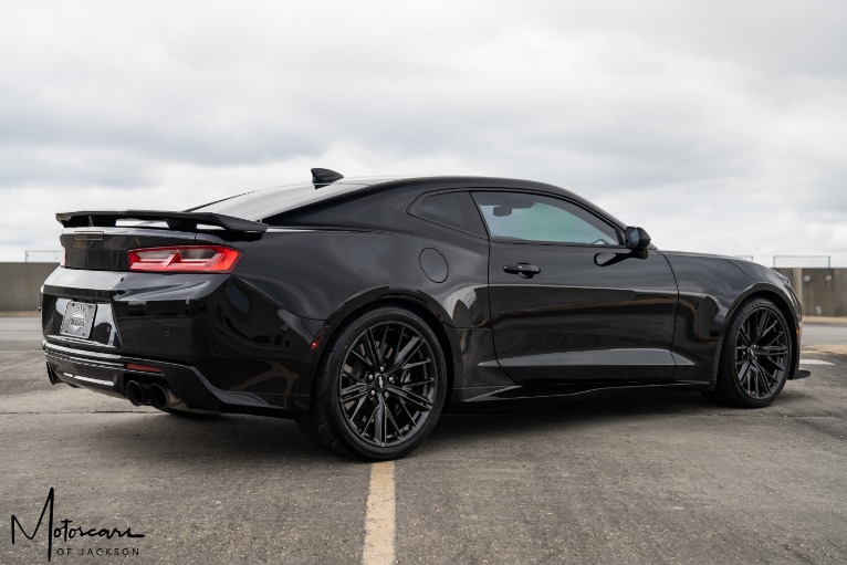 Used-2018-Chevrolet-Camaro-ZL1-for-sale-Jackson-MS