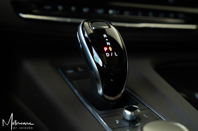 Used-2021-Cadillac-Escalade-Premium-Luxury-for-sale-Jackson-MS