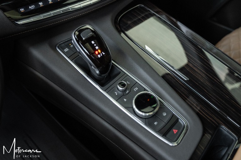 Used-2021-Cadillac-Escalade-Premium-Luxury-for-sale-Jackson-MS