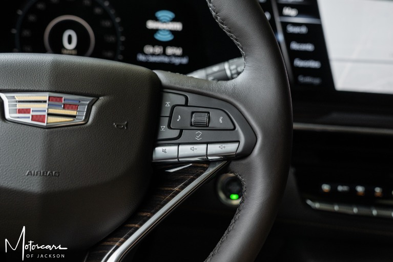 Used-2021-Cadillac-Escalade-Premium-Luxury-for-sale-Jackson-MS