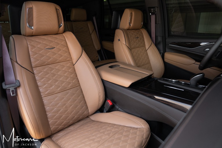 Used-2021-Cadillac-Escalade-Premium-Luxury-for-sale-Jackson-MS