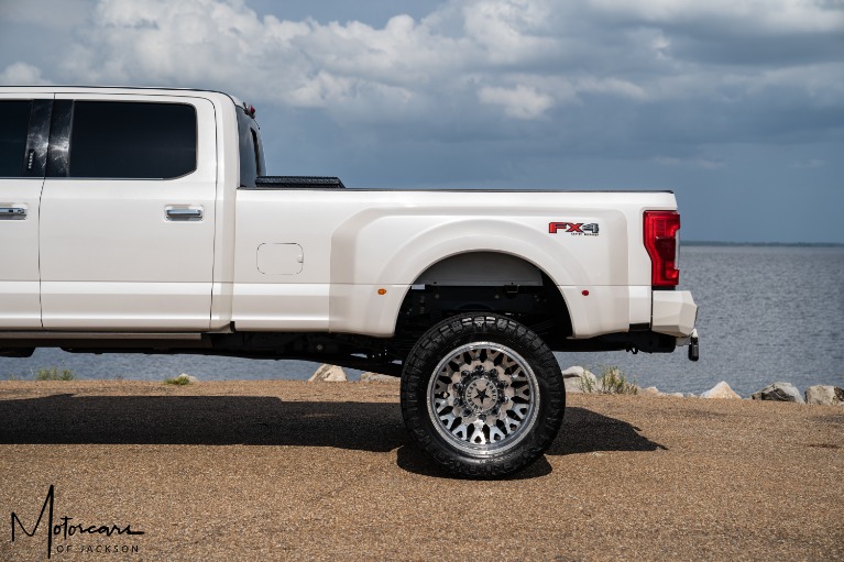 Used-2019-Ford-Super-Duty-F-350-DRW-Platinum-for-sale-Jackson-MS