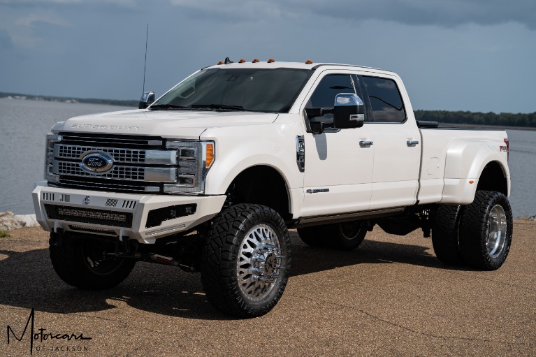 Used-2019-Ford-Super-Duty-F-350-DRW-Platinum-for-sale-Jackson-MS