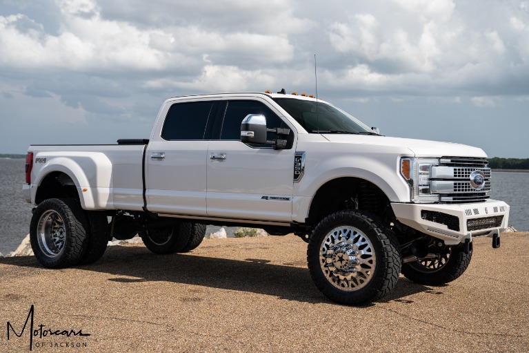 Used-2019-Ford-Super-Duty-F-350-DRW-Platinum-Jackson-MS