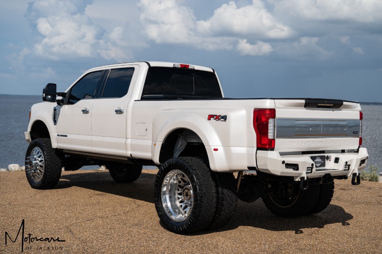 Used-2019-Ford-Super-Duty-F-350-DRW-Platinum-for-sale-Jackson-MS