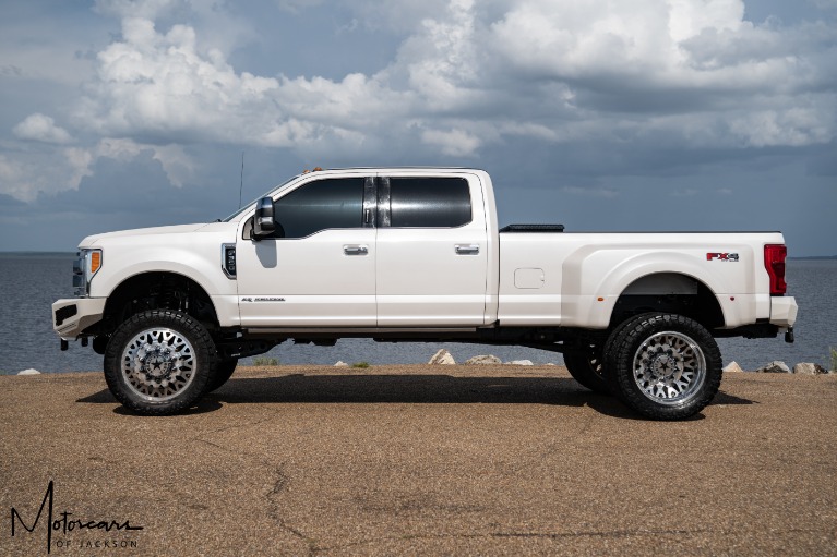 Used-2019-Ford-Super-Duty-F-350-DRW-Platinum-Jackson-MS