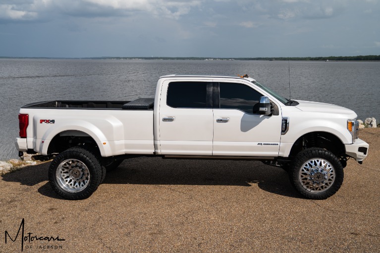 Used-2019-Ford-Super-Duty-F-350-DRW-Platinum-for-sale-Jackson-MS