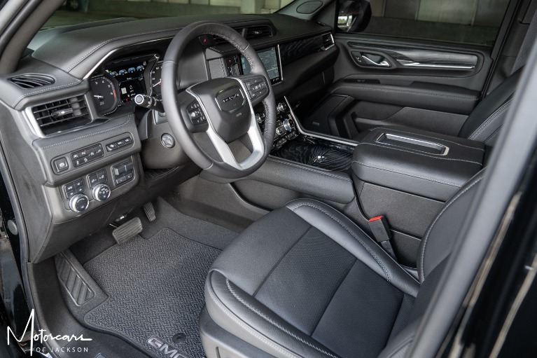 Used-2021-GMC-Yukon-Denali-4WD-Jackson-MS