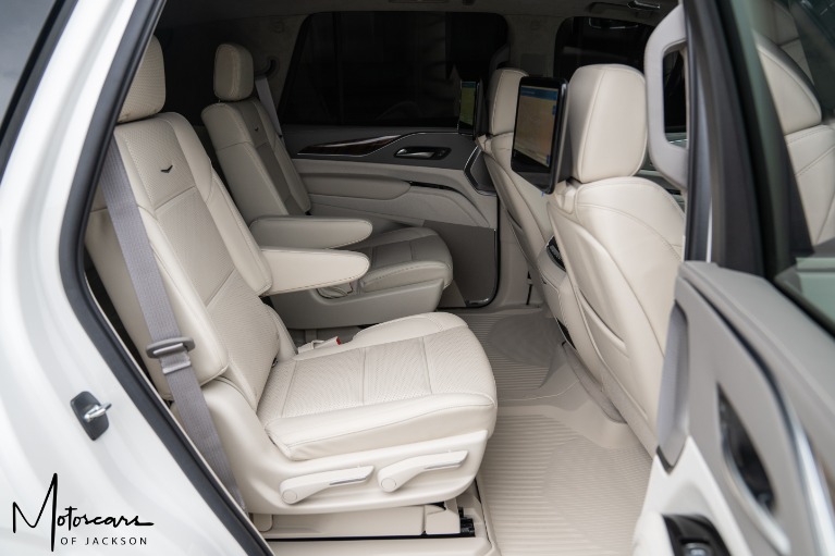 Used-2021-Cadillac-Escalade-Premium-Luxury-Platinum-Jackson-MS