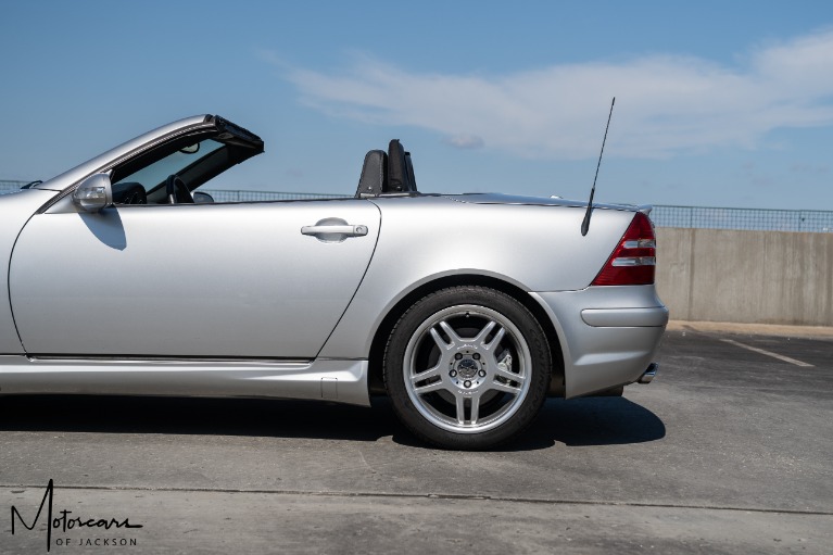 Used-2002-Mercedes-Benz-SLK-Class-32L-AMG-for-sale-Jackson-MS