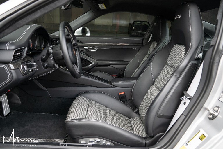 Used-2018-Porsche-911-GT3-Touring-for-sale-Jackson-MS