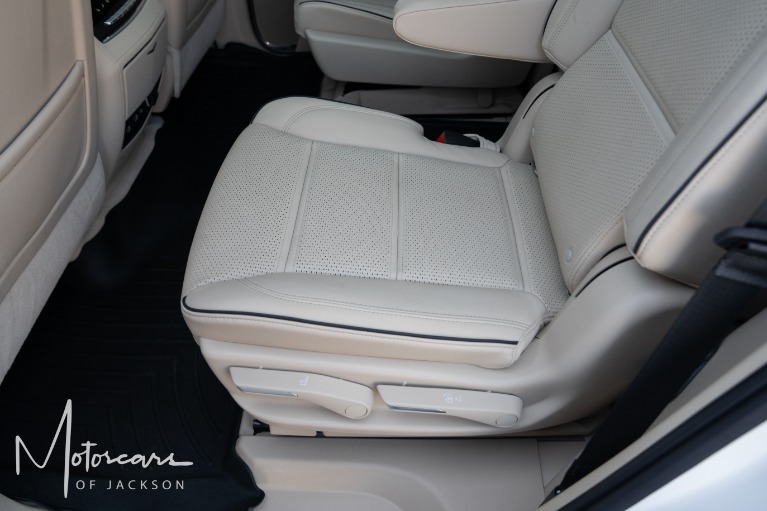 Used-2021-Cadillac-Escalade-Premium-Luxury-4WD-for-sale-Jackson-MS