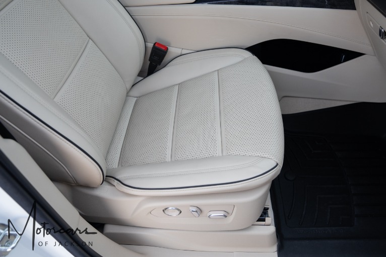 Used-2021-Cadillac-Escalade-Premium-Luxury-4WD-for-sale-Jackson-MS